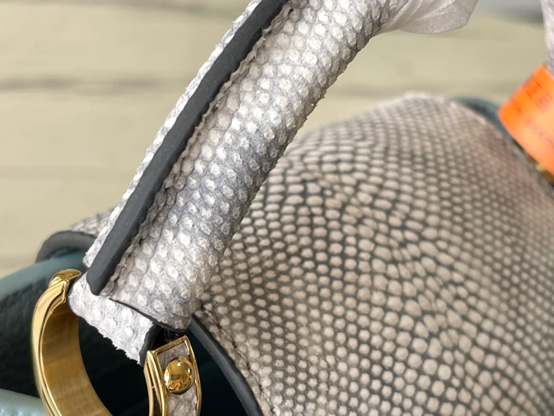 m21166-LV-Taurilon Leather-Capucines Сумка-Змеиный Синий-Мини