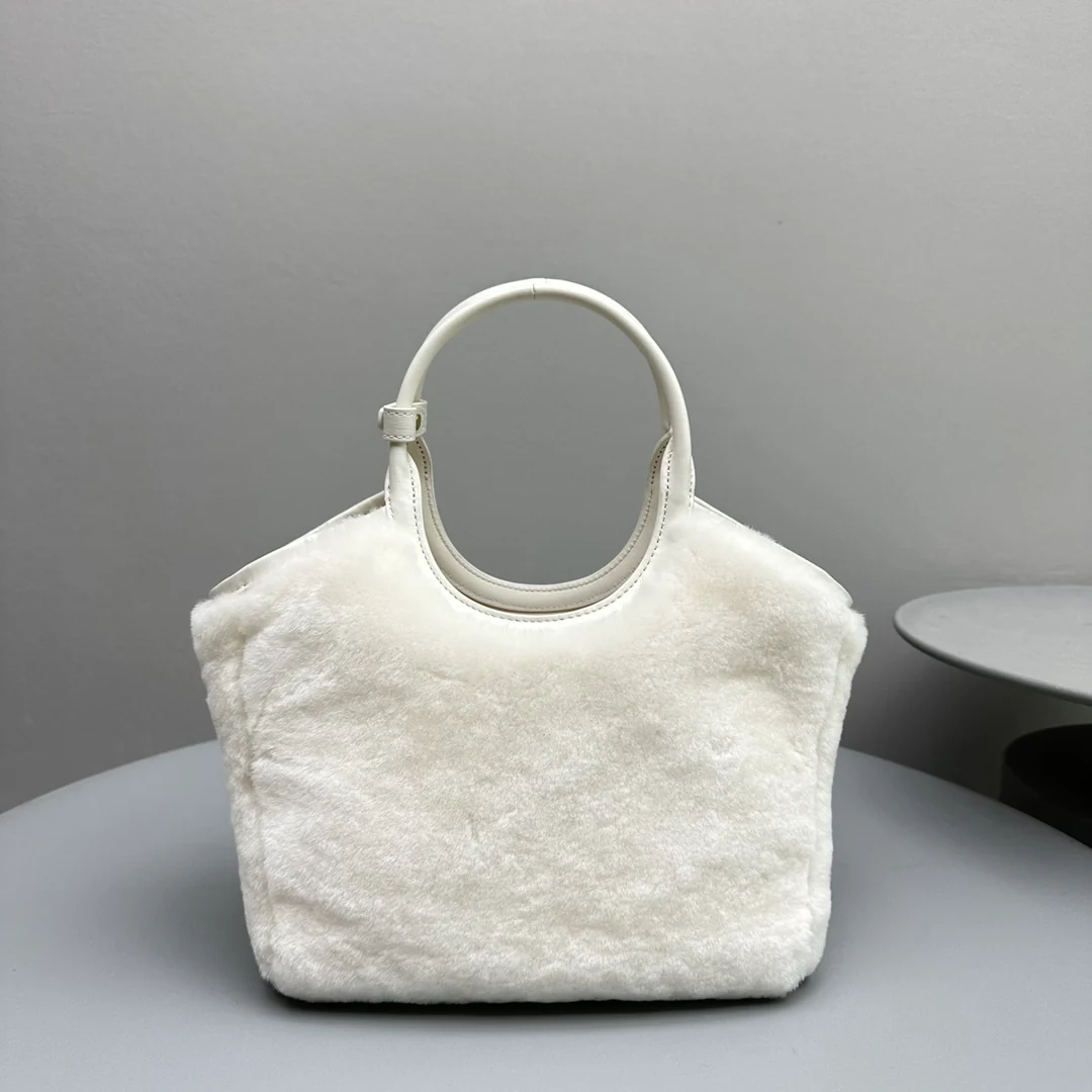 Сумка-тоут Miu Miu Ivy - Пушистая - Маленькая - Белая