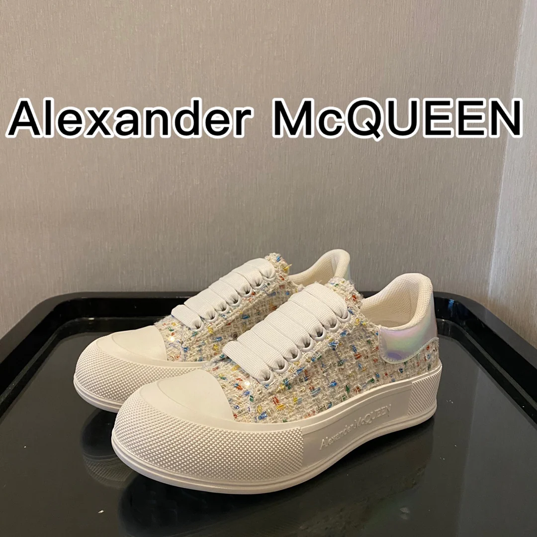 McQueen - Верх из шерсти - Подошва сзади - Кед - Светоотражающие синие и розовые элементы