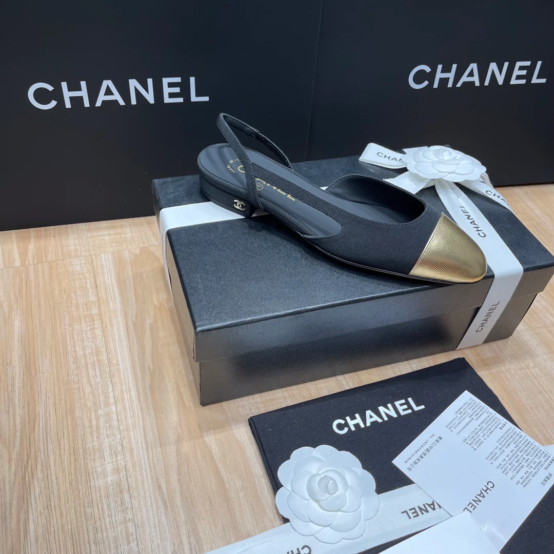 Chanel - Закрытые балетки