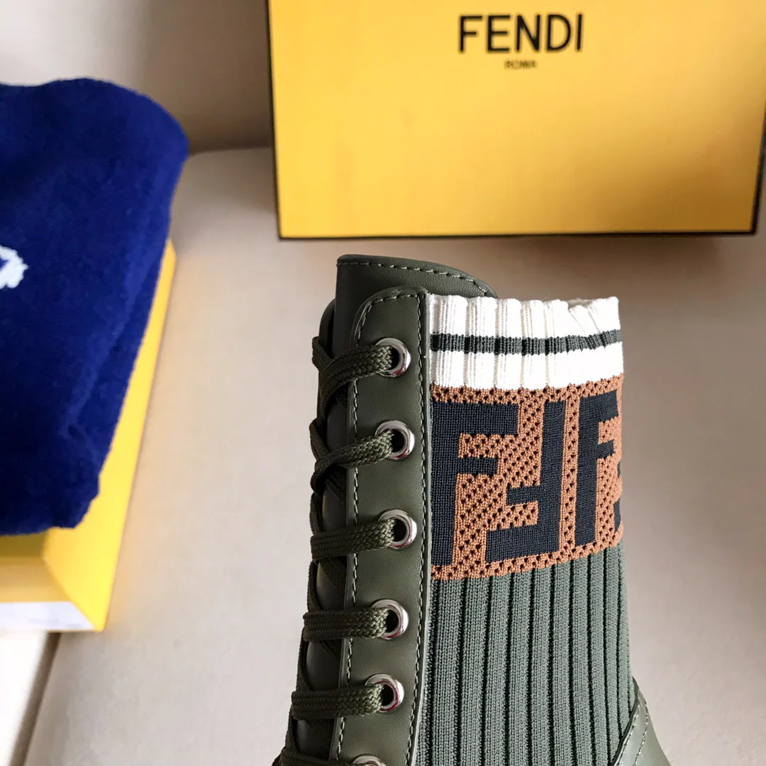 Ботинки-носки Fendi до середины икры - зеленые
