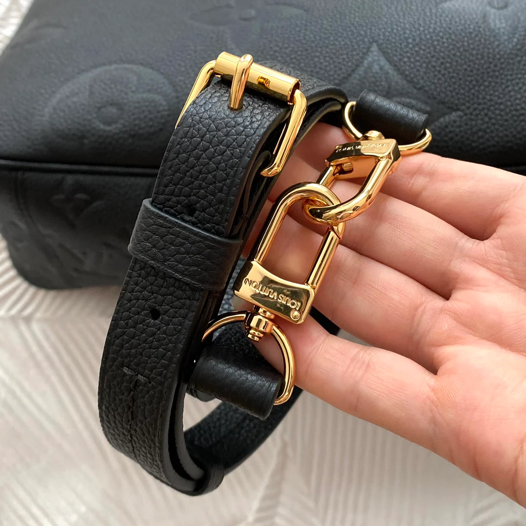 m46487-LV-Trianon сумка-Абрикос-Средний-1