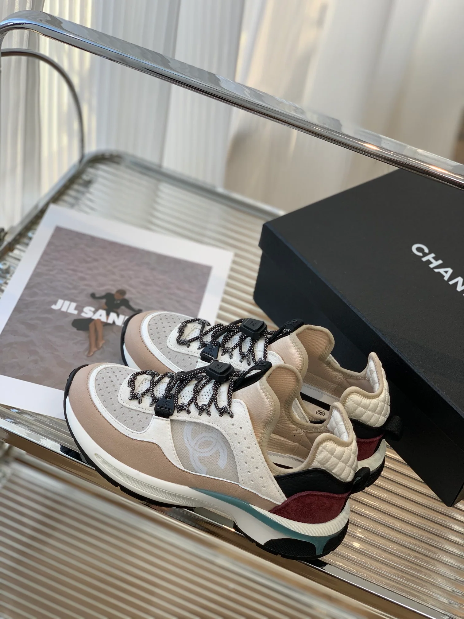 Chanel - Повседневные кроссовки - Серые/Розовые