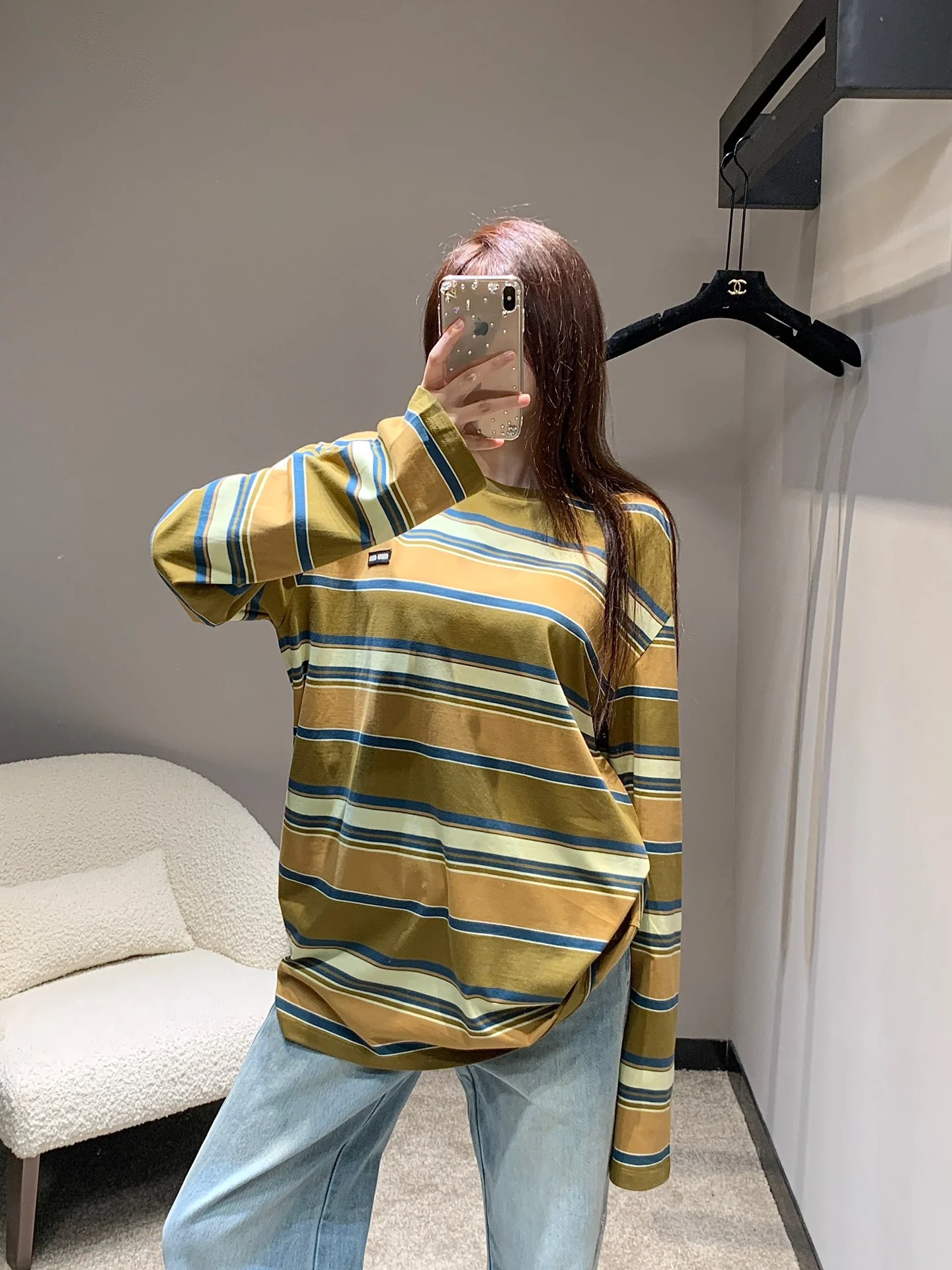 Miu Miu - 2404 - 24ss Весна/Лето Новая модель: футболка с длинными рукавами и микрологотипом в полоску, с цветовыми блоками - желтая