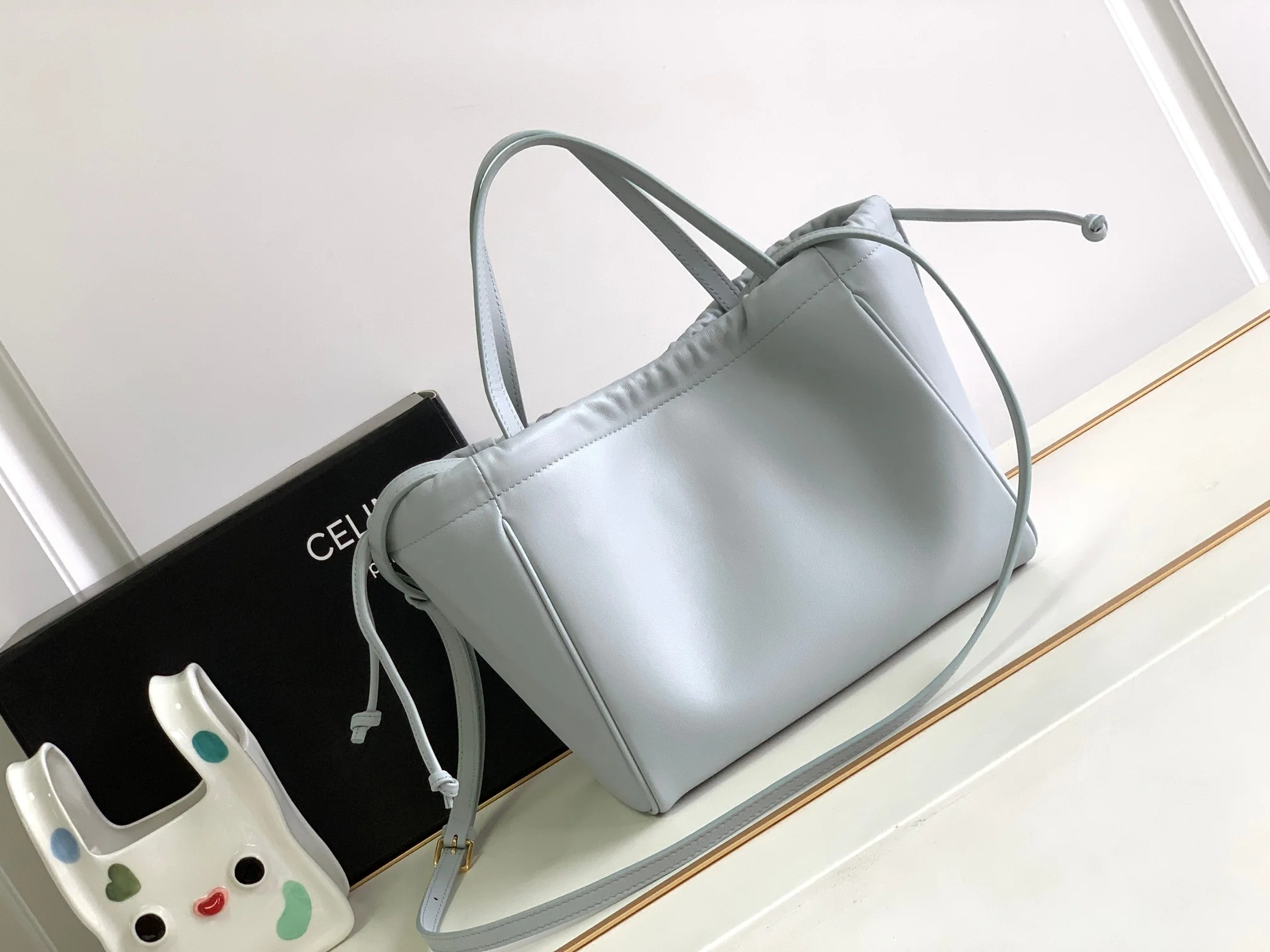 Сумка на завязках Celine Cuir Cabas - Маленькая - Нежно-голубая