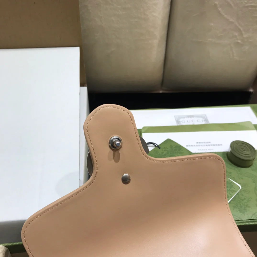 Сумка Gucci Marmont из геометрической серии - 2