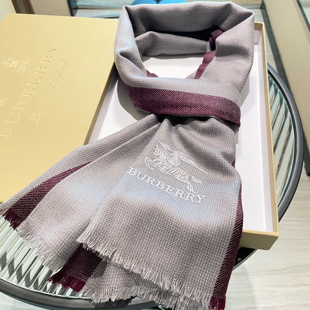 Кашемировый шарф Burberry - 45 см - 190 см
