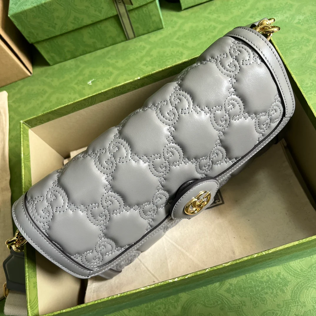 Маленькая кожаная сумочка Gucci-Matelasse - 2 шт.