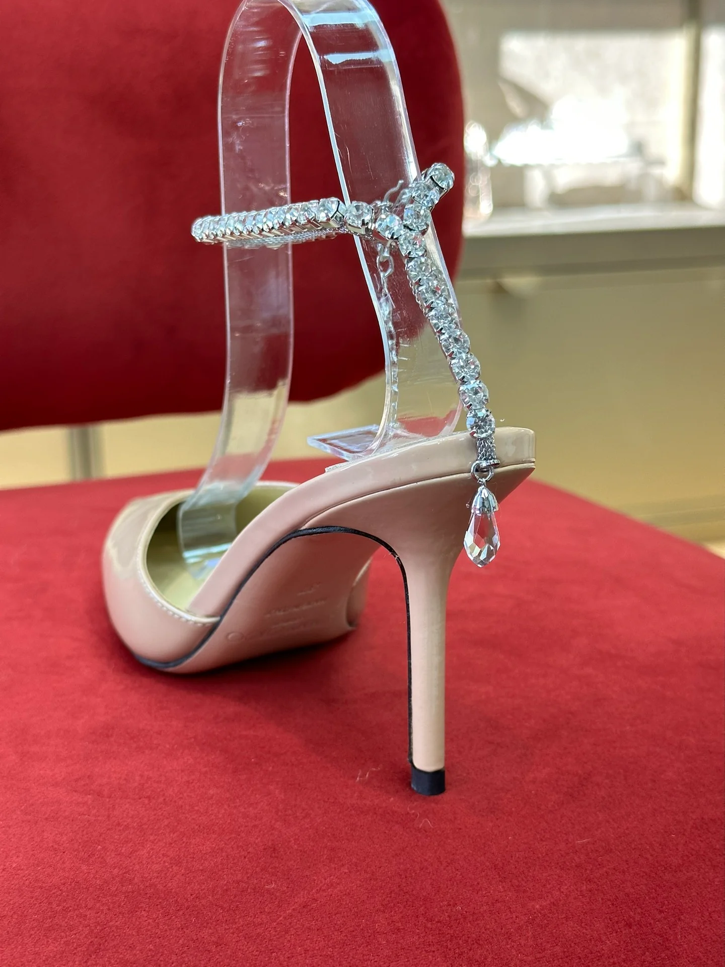 Серия Jimmy Saeda - Босоножки на шпильке со стразами - 7-5 см