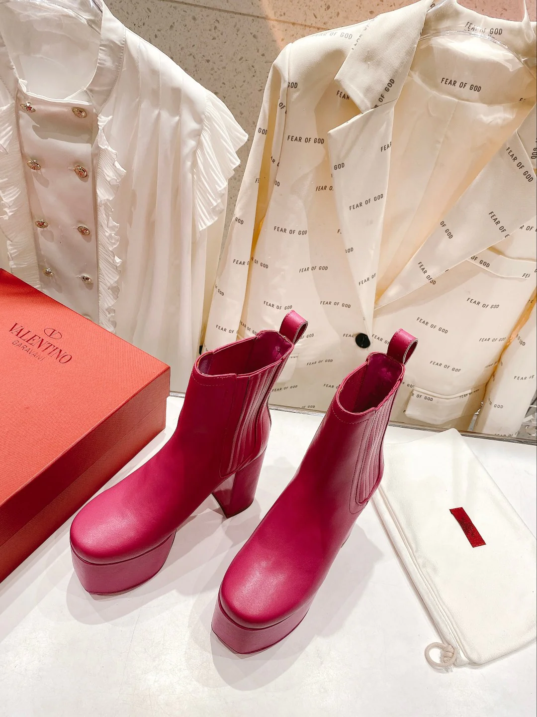 Ботильоны на платформе и шпильке Valentino - белые - 1