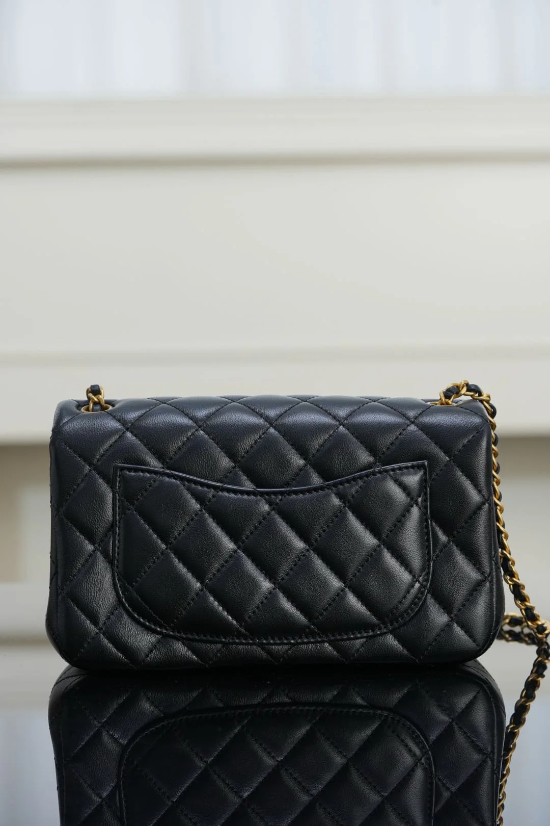 Chanel 25B Double C Регулируемая цепочка CF Большая мини-цепочка Черная с золотой пряжкой