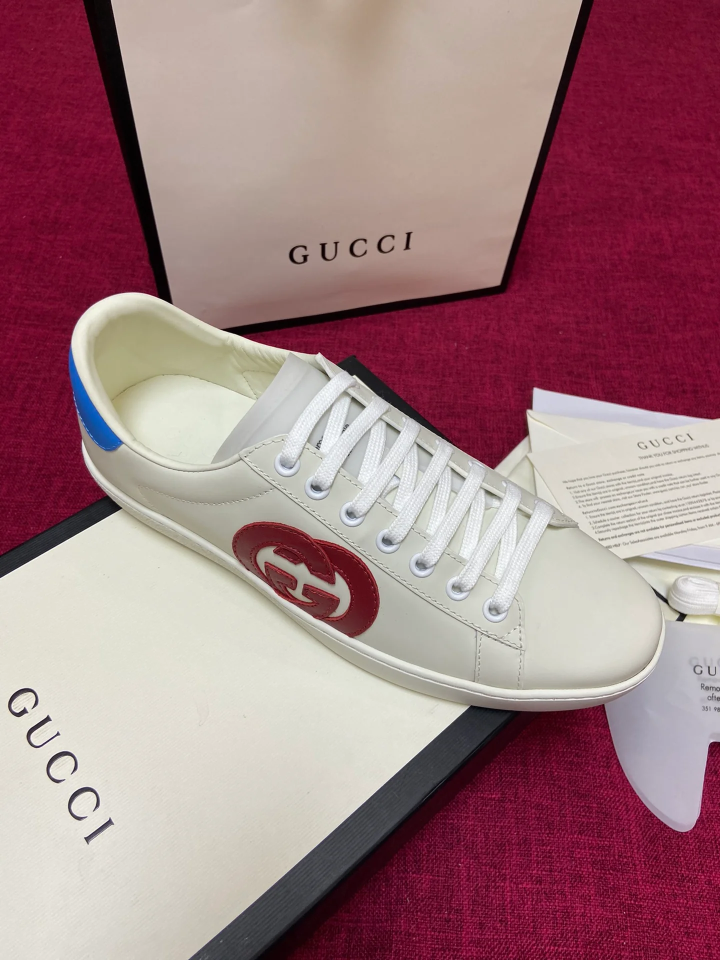 Gucci - Белые кроссовки - Кроссовки - Повседневная обувь