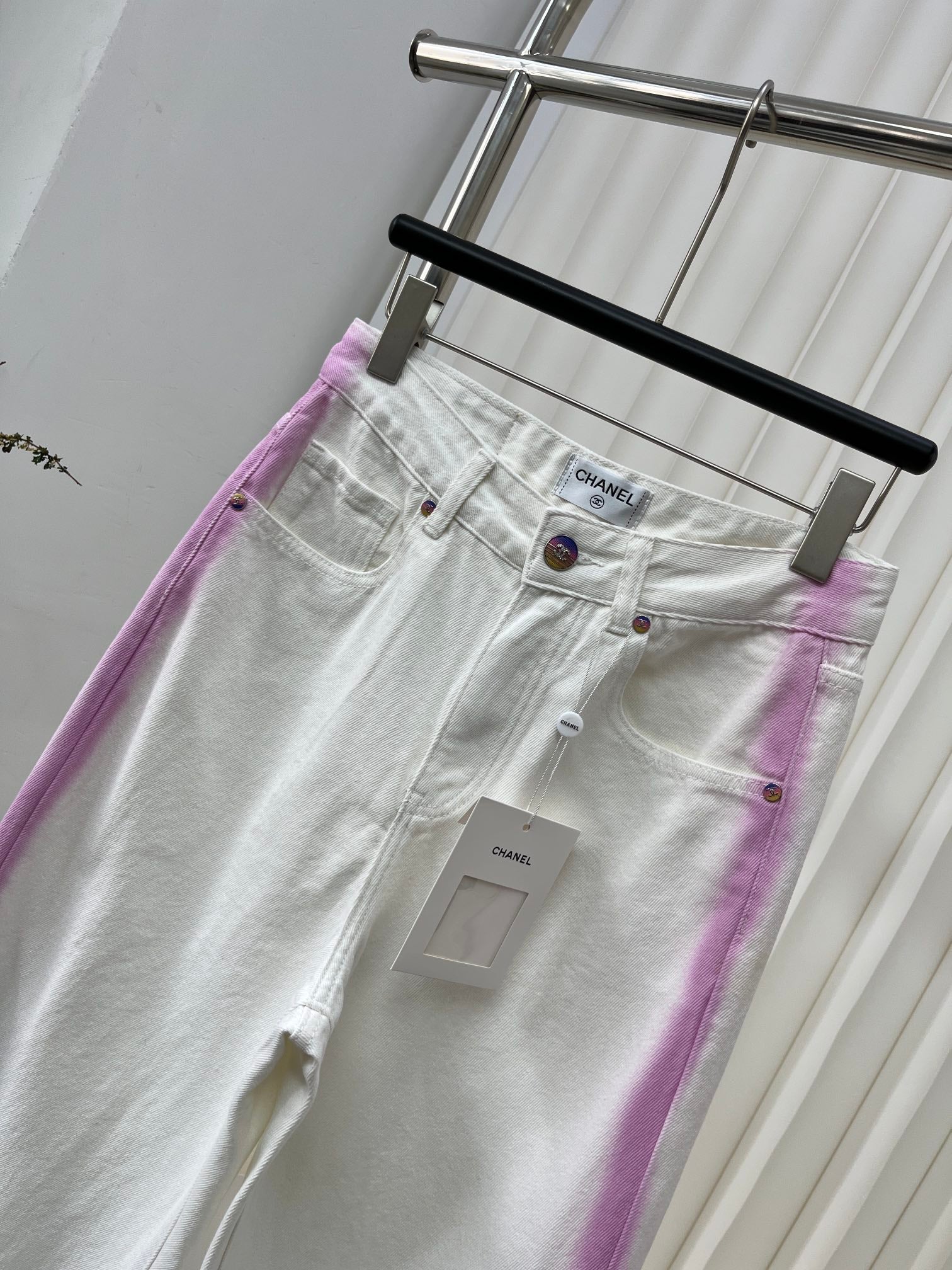 Джинсы Chanel 2403 с эффектом тай-дай