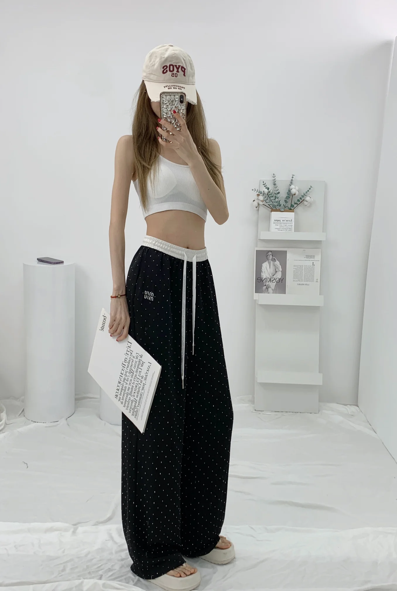 Miu Miu - 2404-24 Новые повседневные брюки - Черные