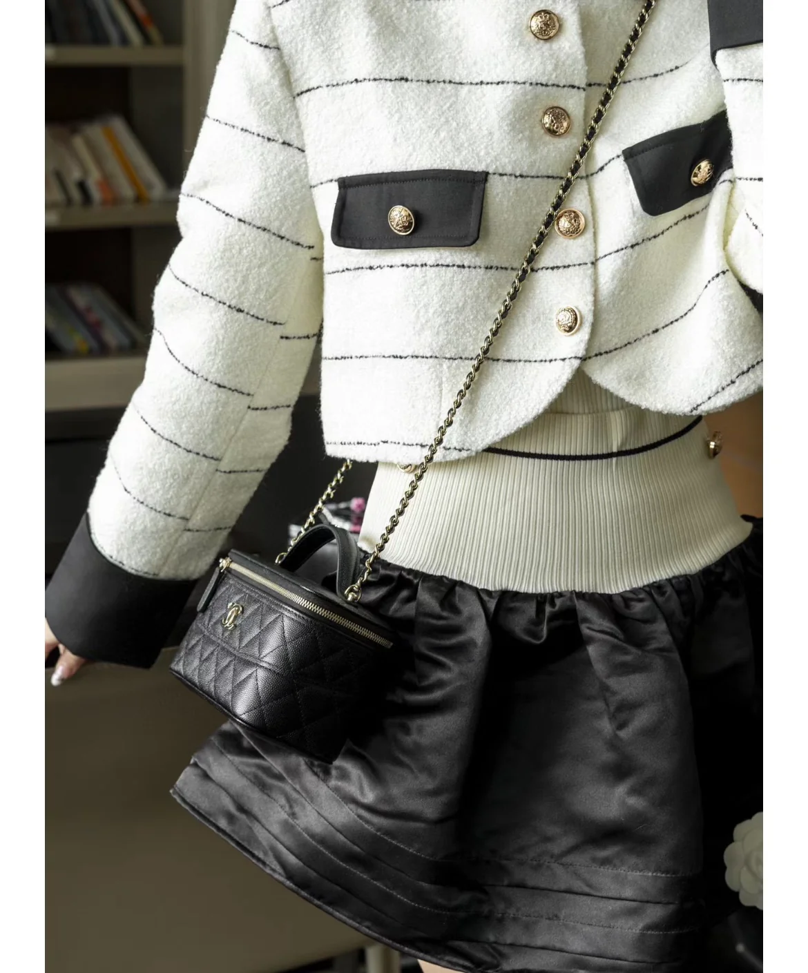 Сумка-ланчбокс Chanel 25c - черная