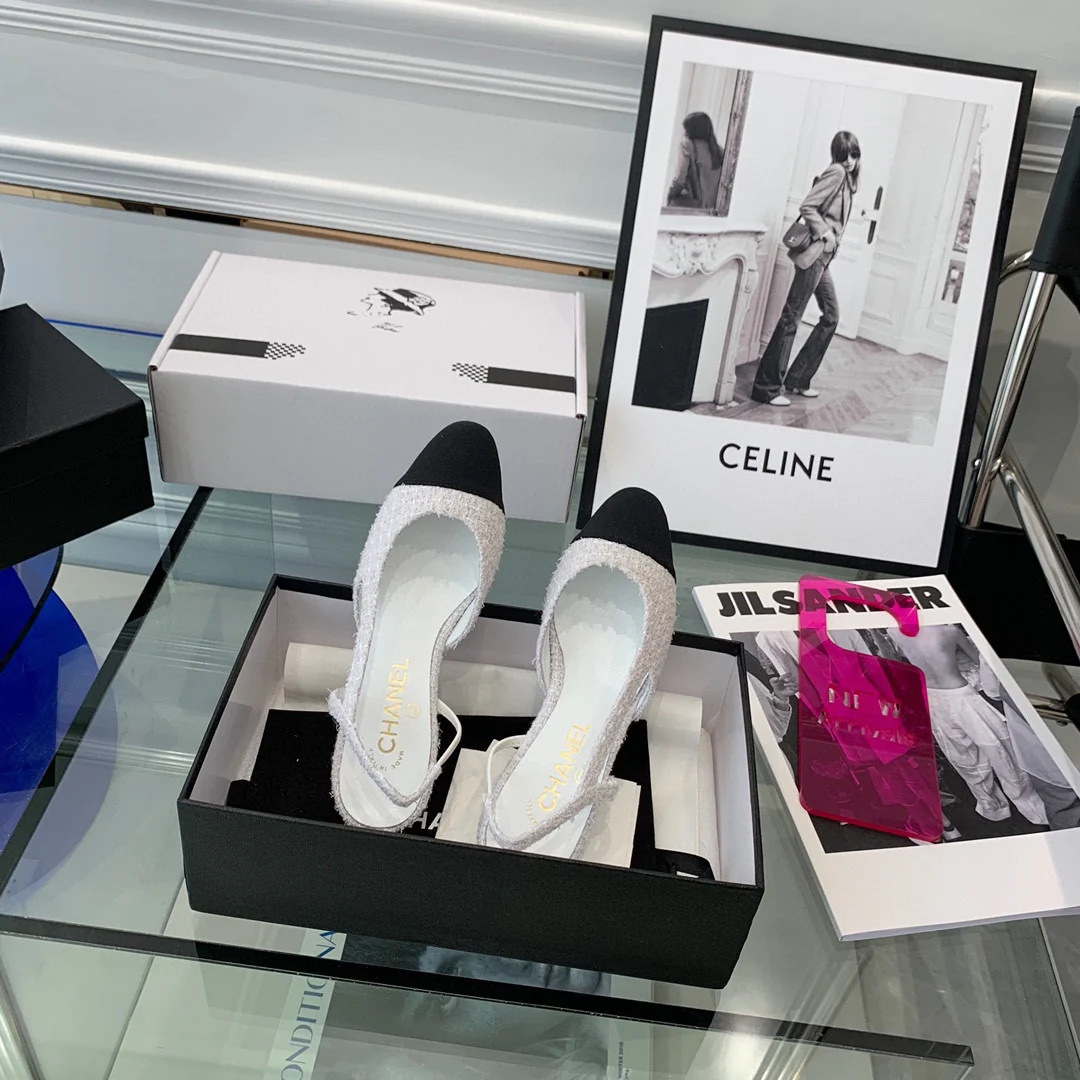 Классические сандалии Chanel - балетки - белые