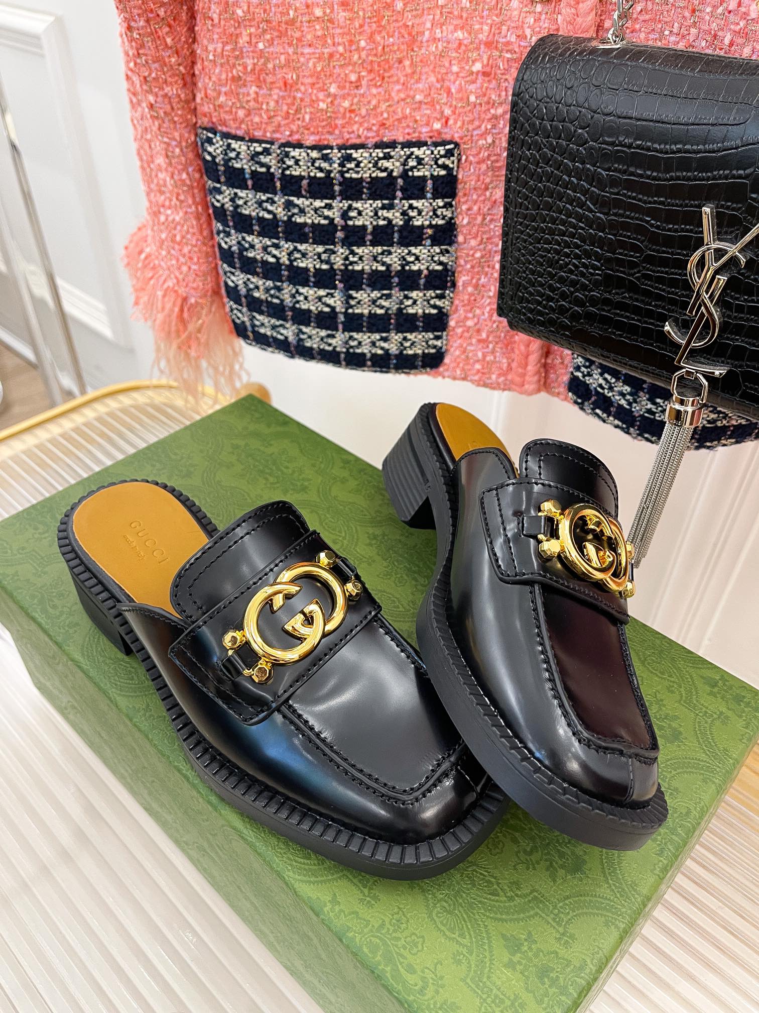 Gucci - Ретро слипоны