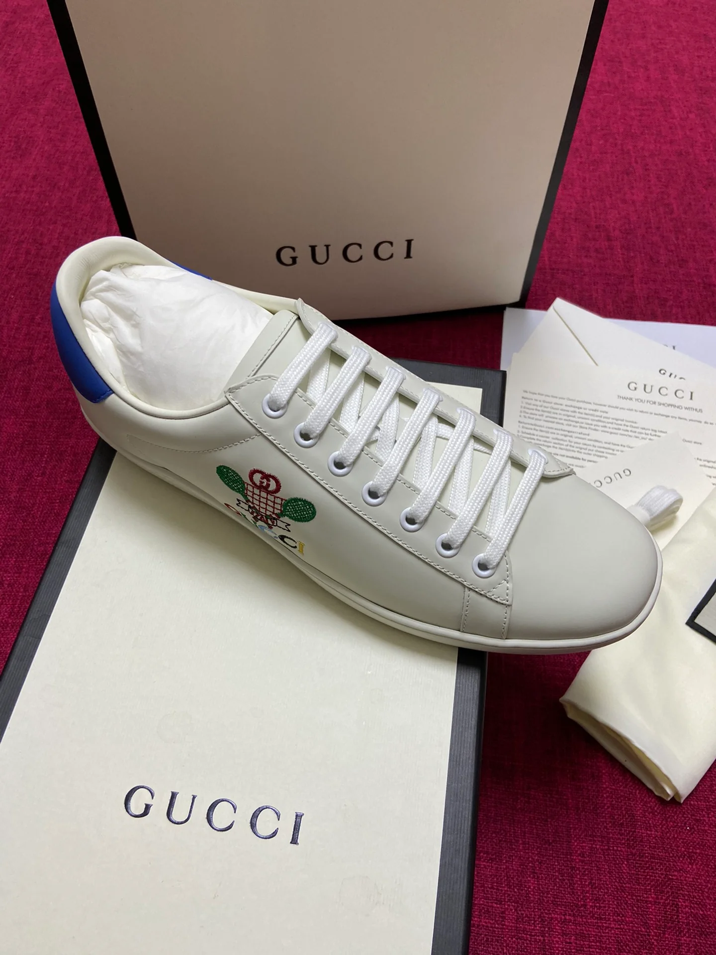 Gucci - Белые кроссовки - Кроссовки - Повседневная обувь - 3