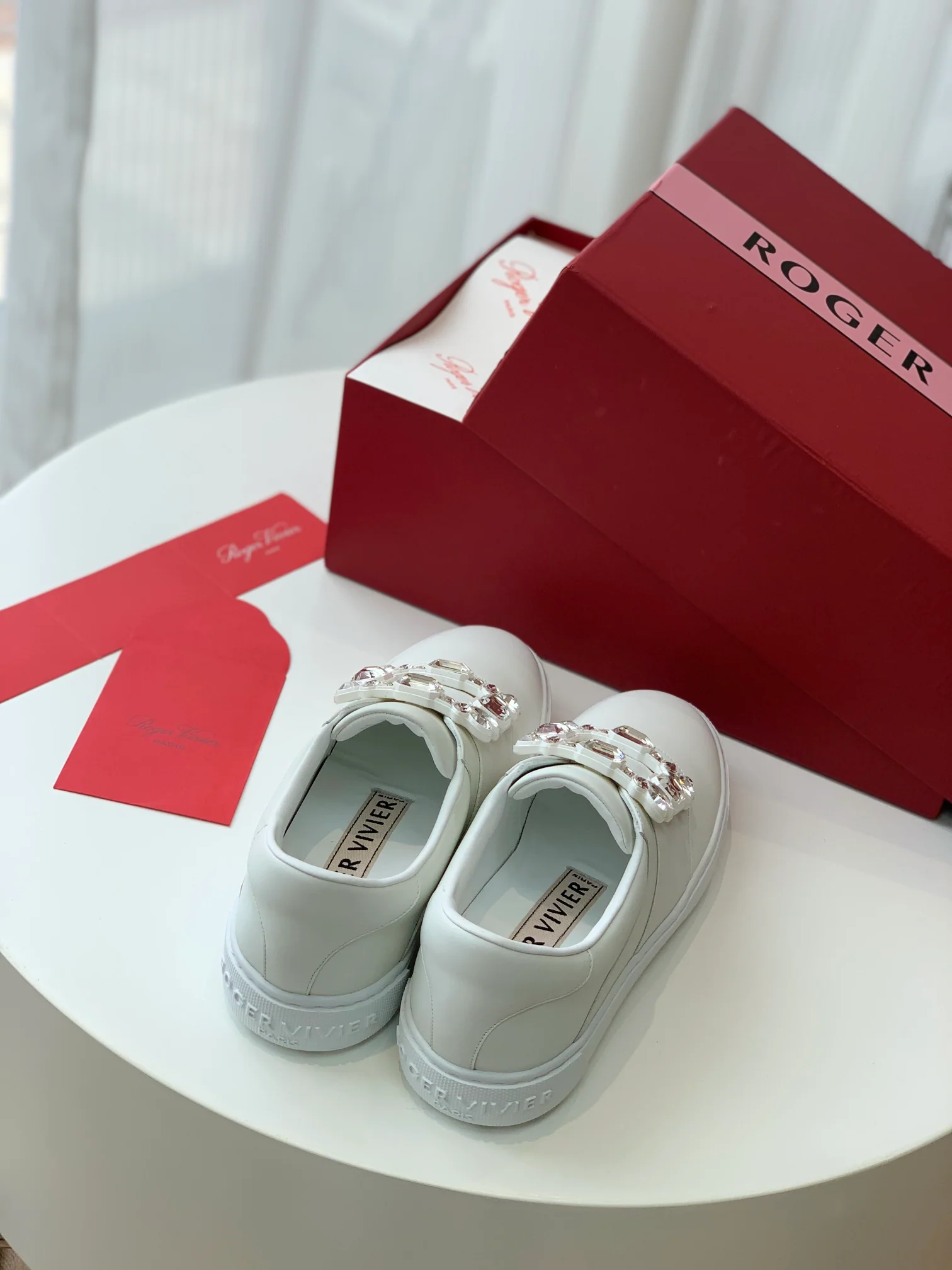 Обувь RV Shoes - Новинка весны/лета 2023 - Белые кроссовки из натуральной кожи