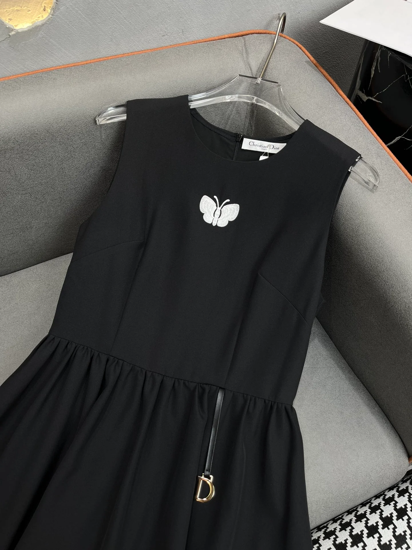 Летнее платье Dior 2403-24ss без рукавов с бабочками - черное