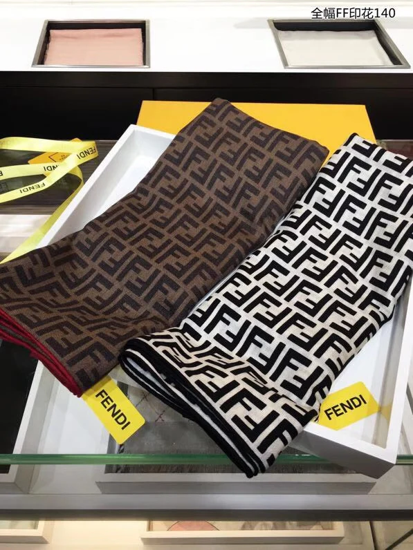 Fendi - Шарф с принтом FF во всю ширину - 140 - Кашемировый шелковый шарф