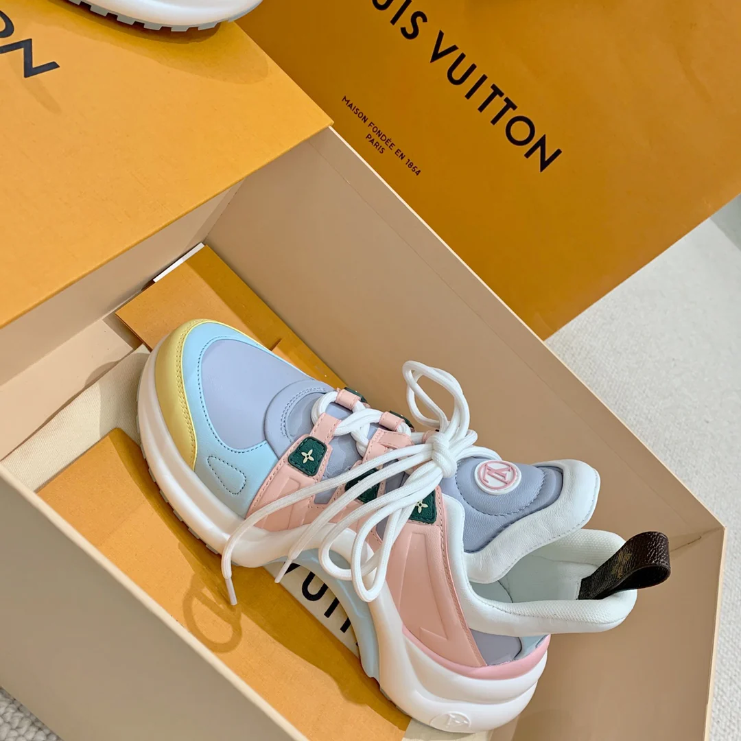 Серия LV-Archlight - Новые кроссовки для пап - 4