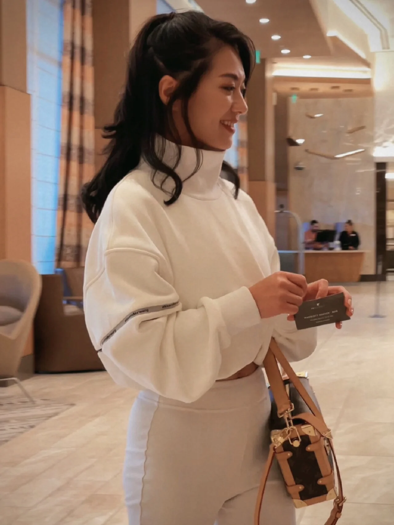 m46358-LV-side-trunk-mm-handbag/shoulder bag