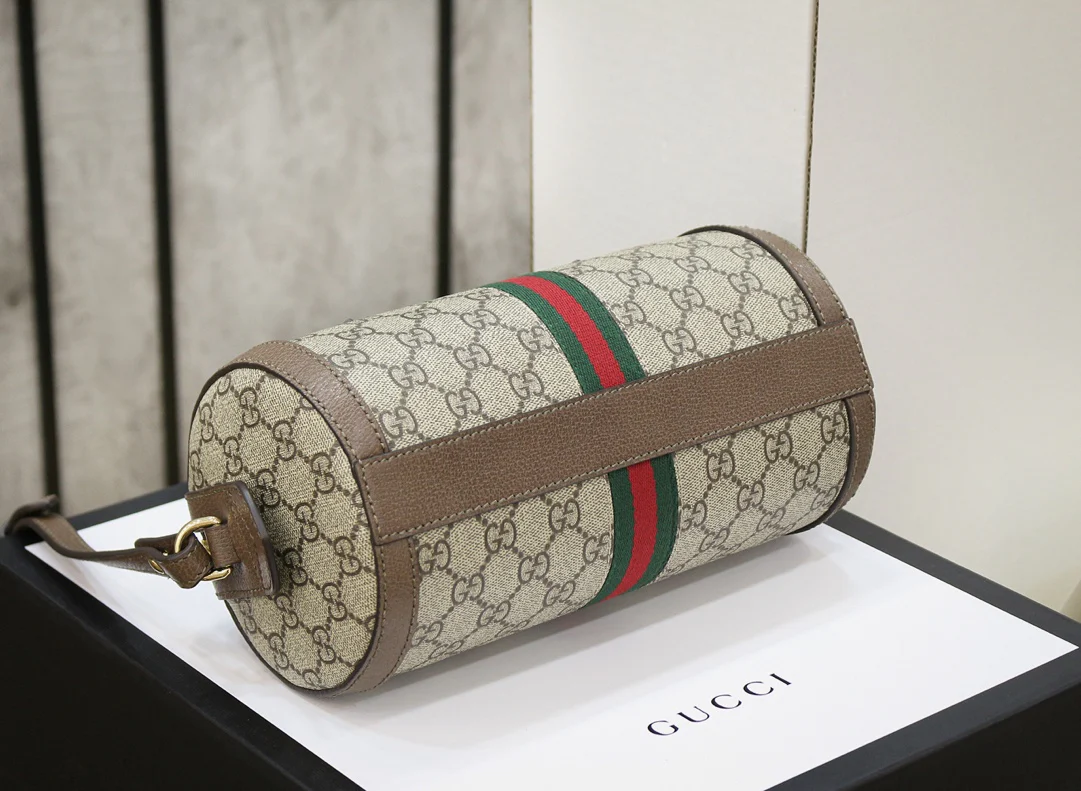 Сумка Boston из серии Gucci-ophidia