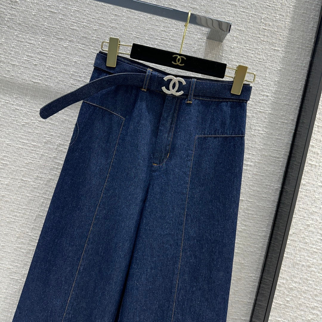 Chanel - 2403 - 24 Новинка ранней весны: джинсы прямого кроя из тенселя