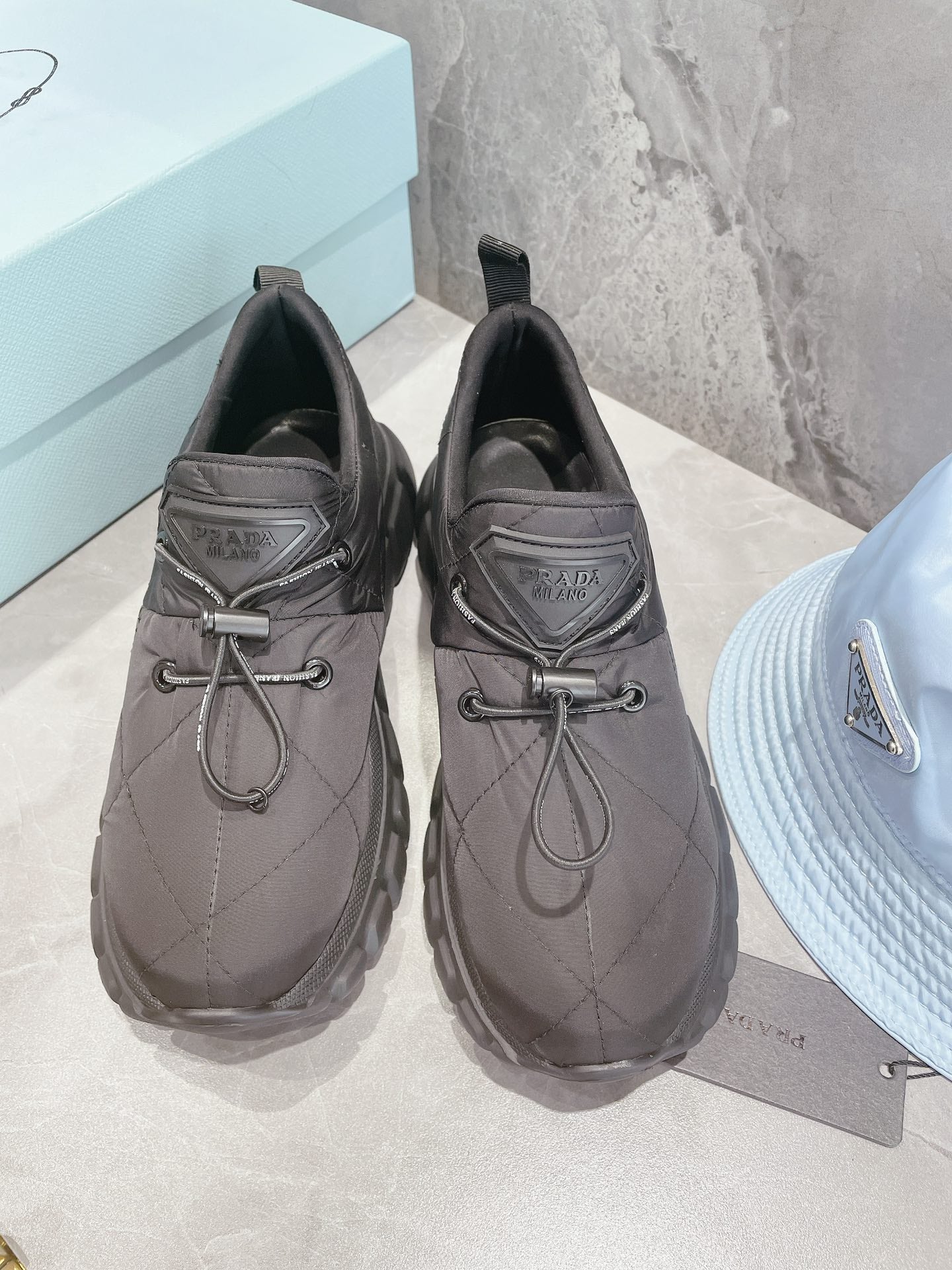 Обувь Prada - Prada - ультралегкая - кроссовки - повседневная обувь - серая