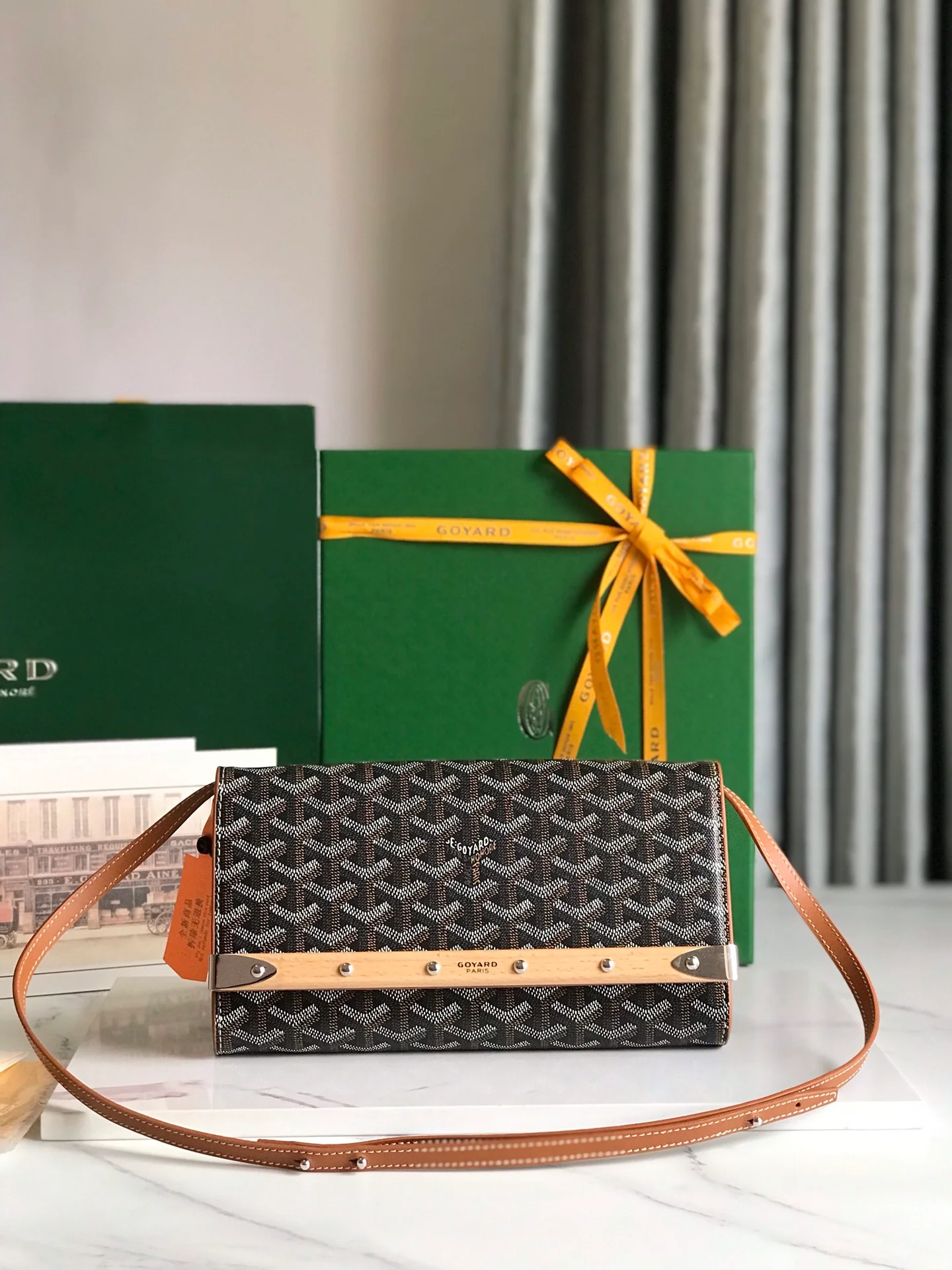 Клатч Goyard Monte Carlo, маленький, кофейного цвета.