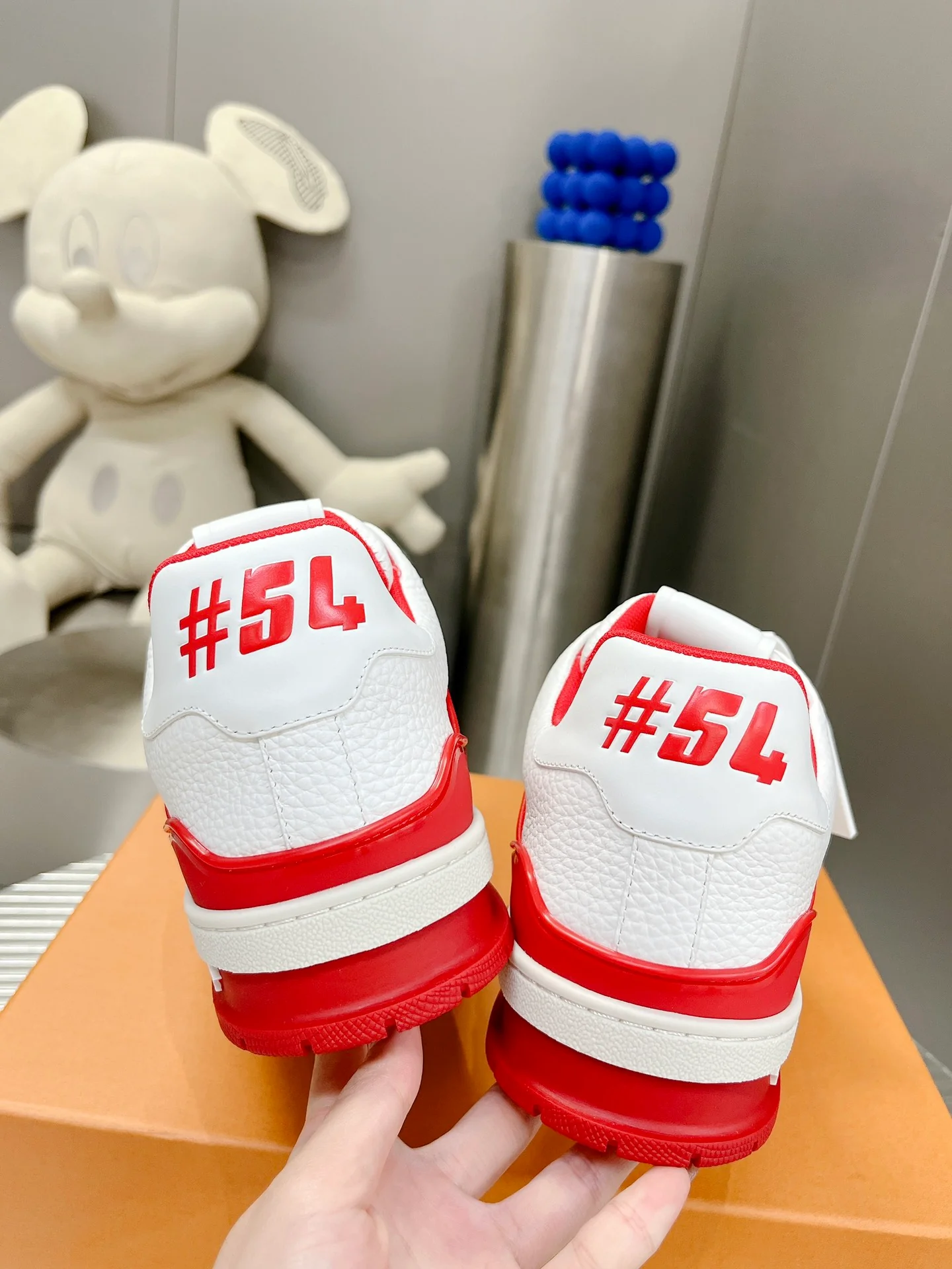 Кроссовки LV Trainer - обувь для скейтбординга - бело-красные - унисекс