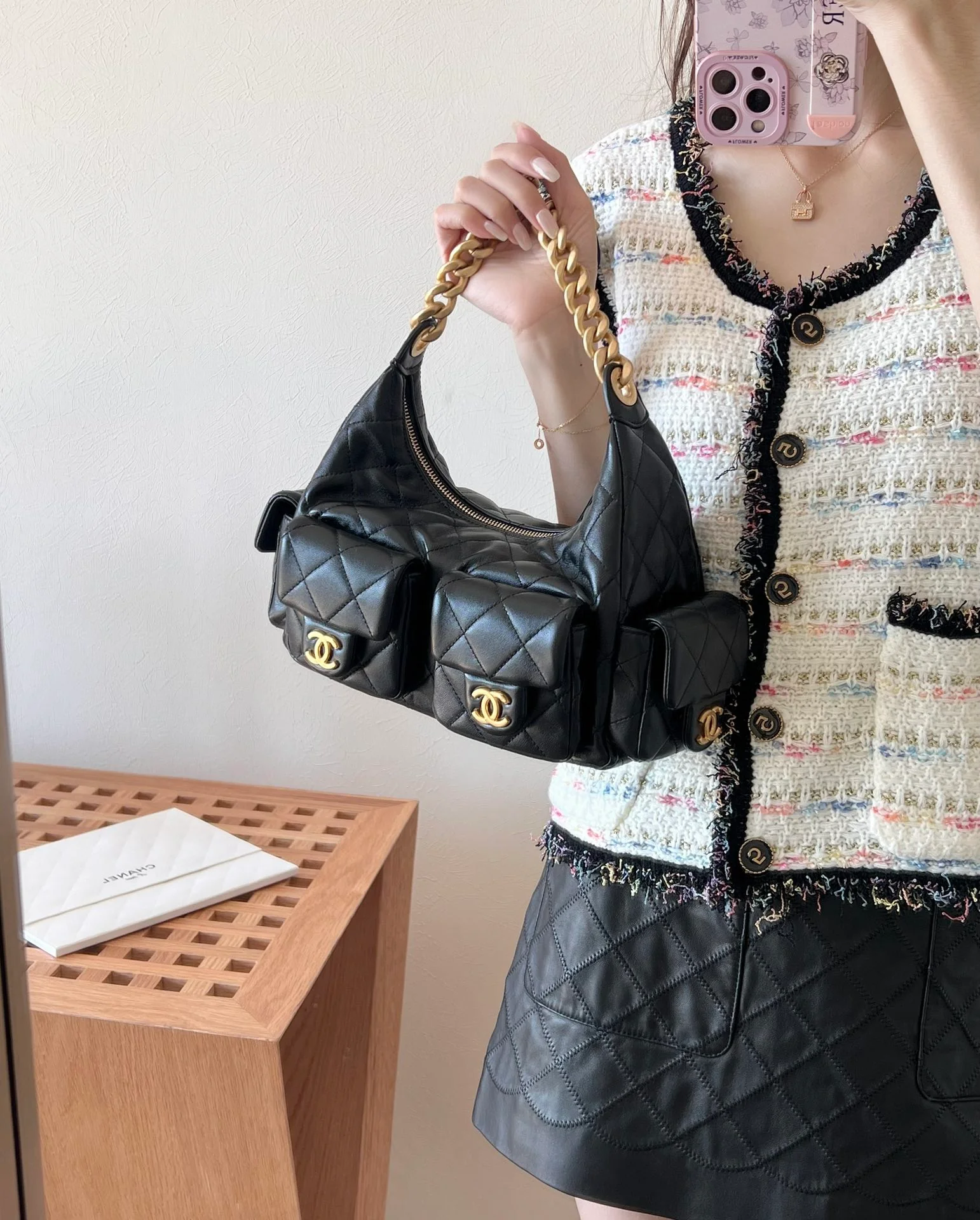 Сумка-хобо Chanel 25c, маленькая, черная, для хобби.