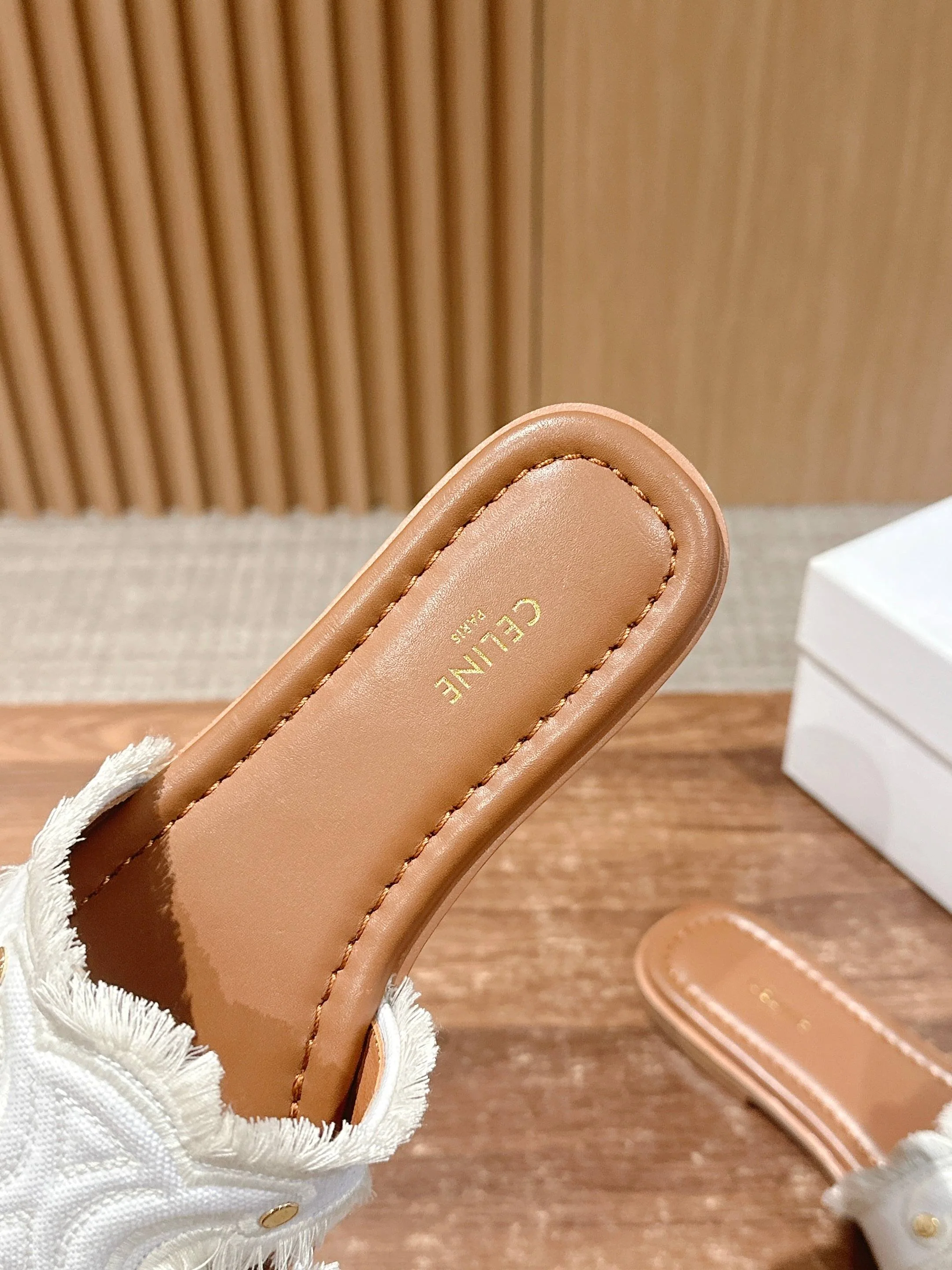 Туфли Celine Arc de Triomphe - белые