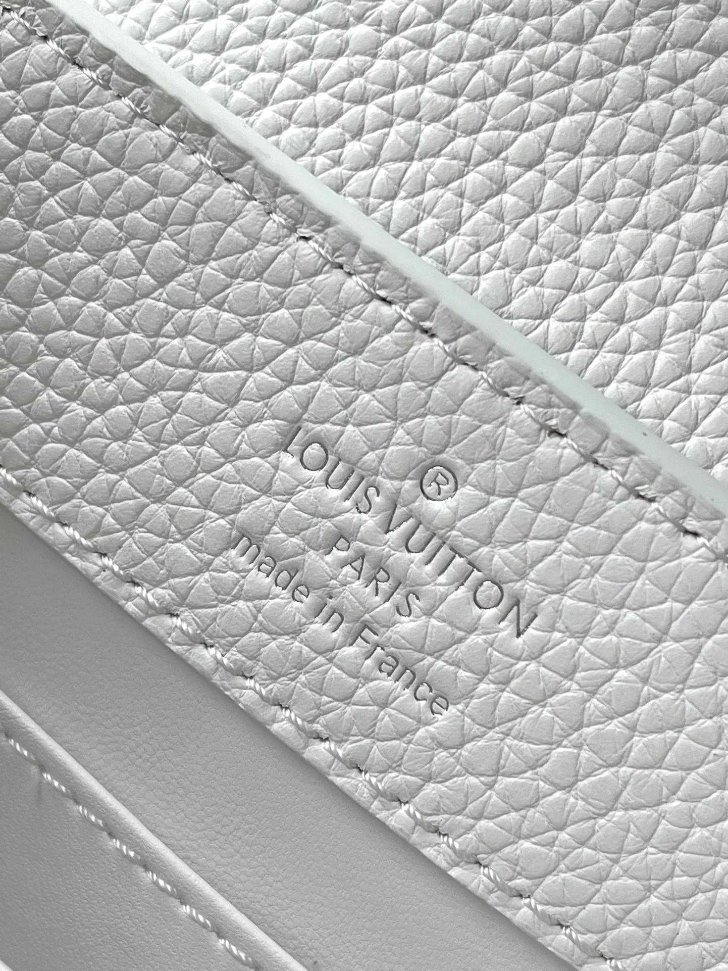 m22054-LV-capucines-mini сумка/сумка через плечо-белая