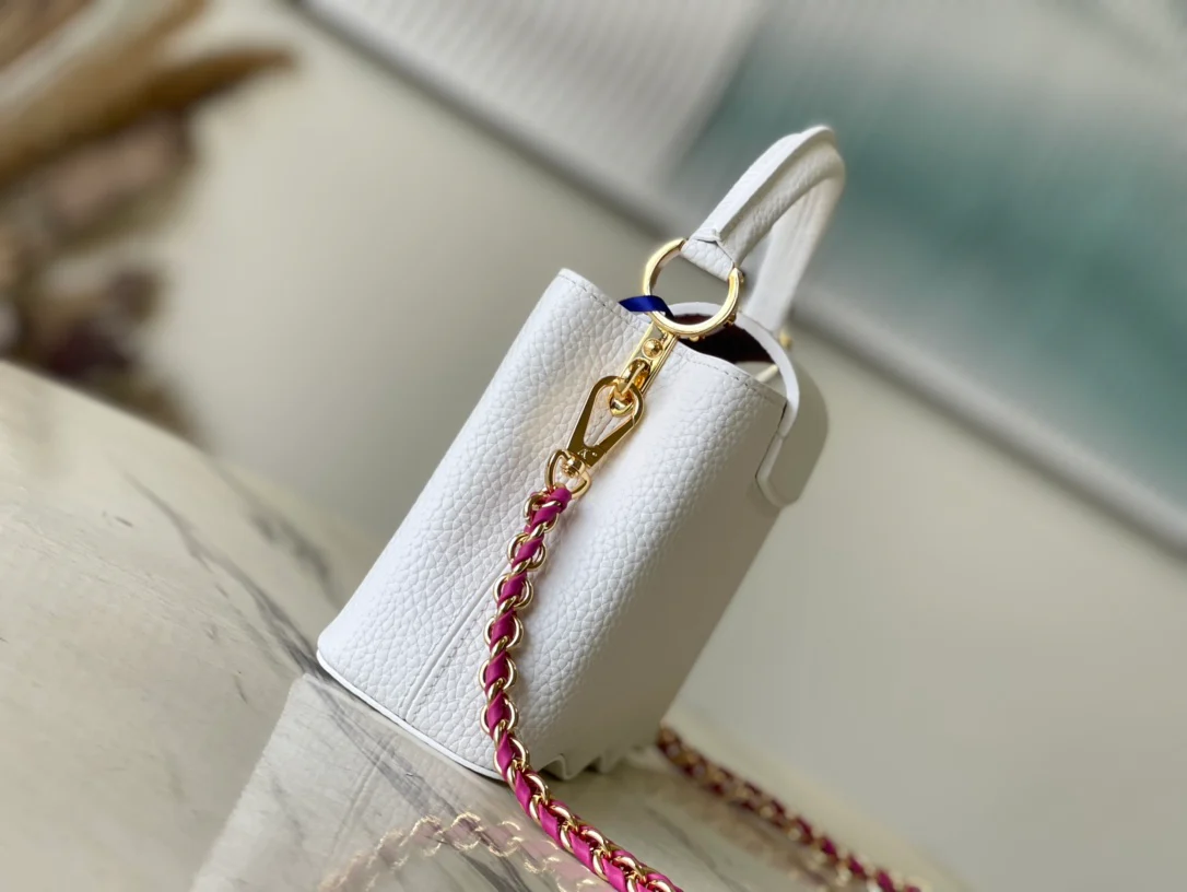 m22121-LV-Taurilon Leather-Capucines Handbag-White Wavy Bottom-Mini