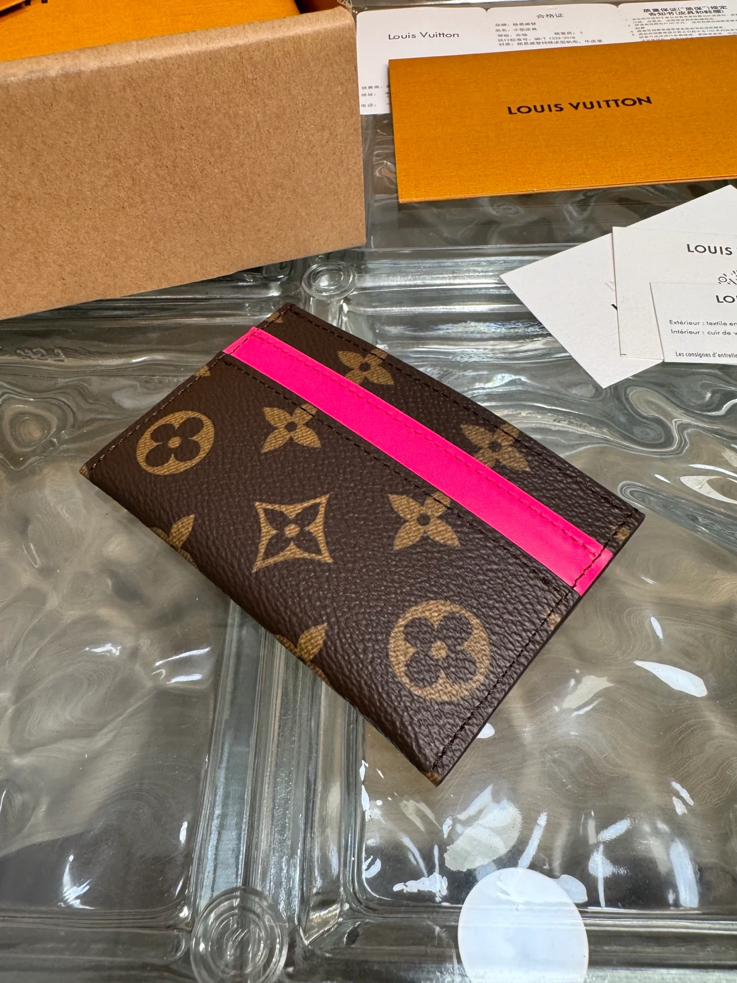 LV-m12841-monogram-macassar card holder-pink
