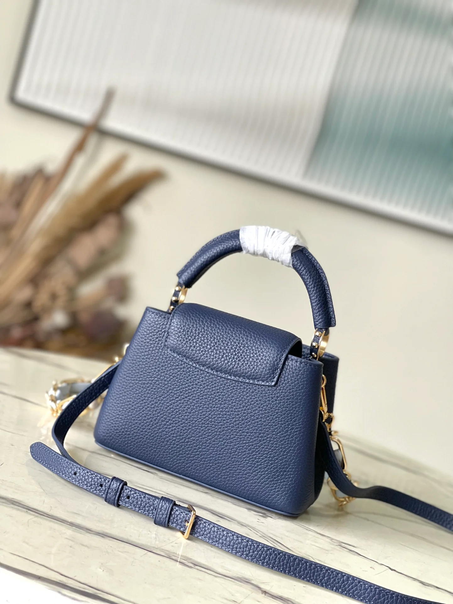 m23199-LV-capucines-mini-handbag/crossbody bag-blue