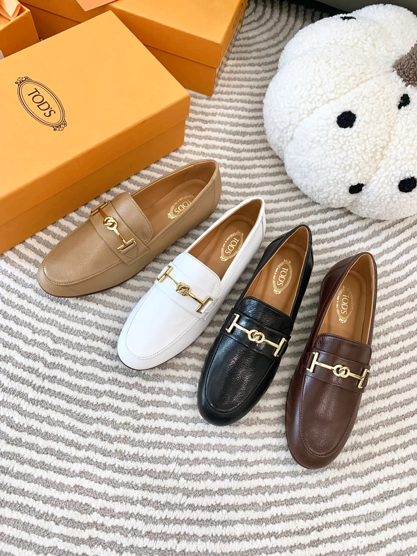 Новинка 2023 года от Tods - Лоферы - Абрикосовый цвет