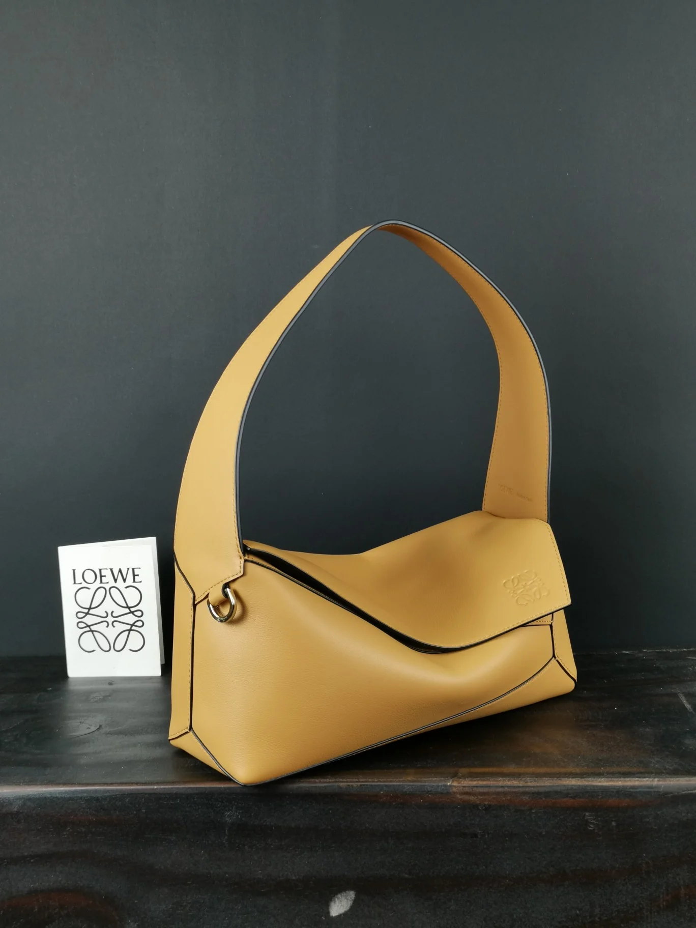 Сумка-хобо Loewe-puzzle