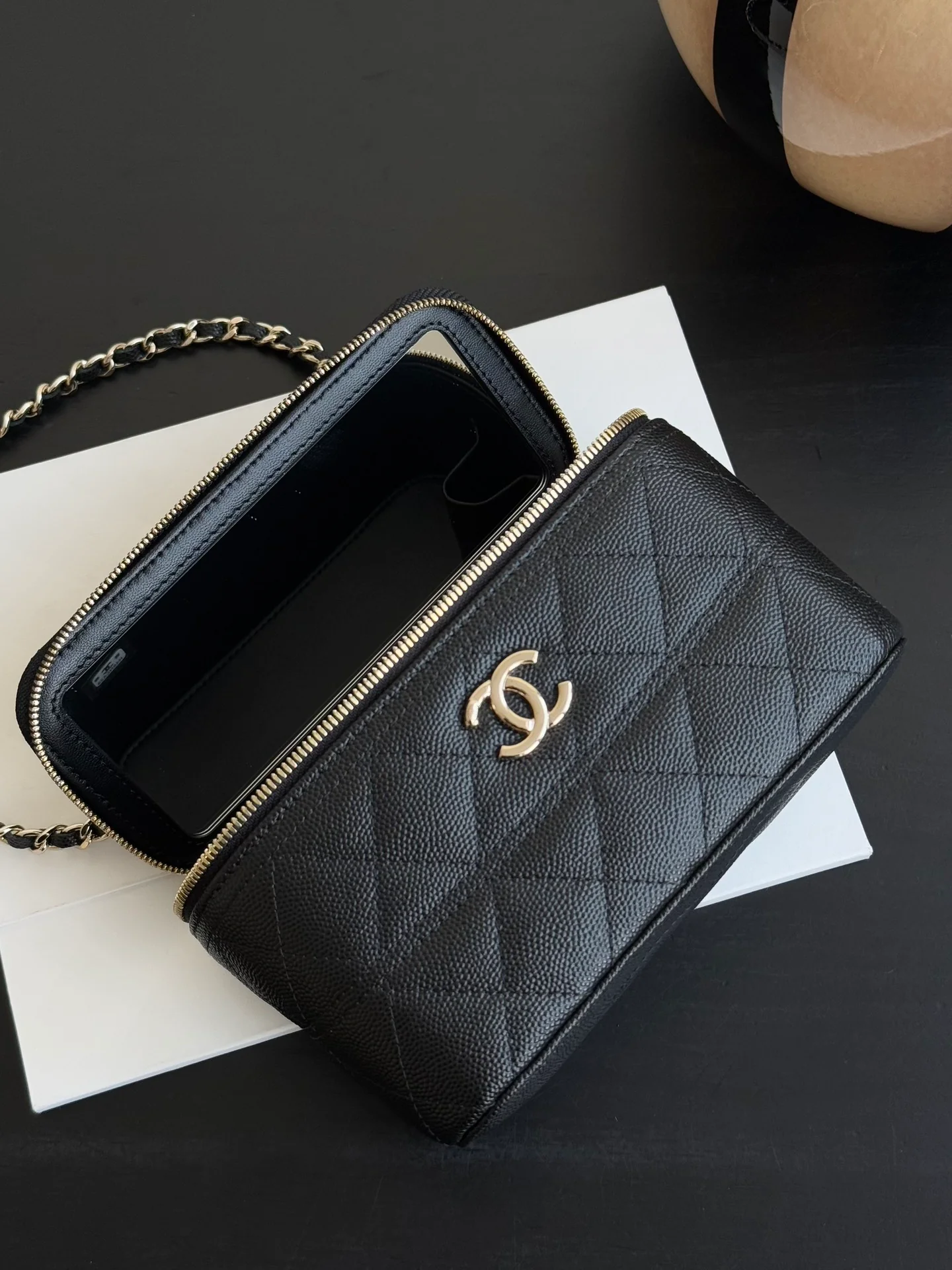 Сумка-ланчбокс Chanel 25c - черная