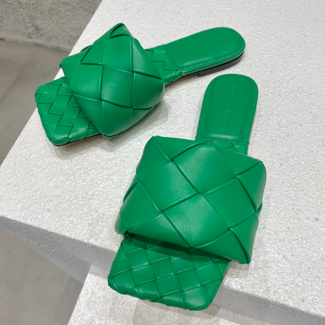 BV - Плетеные сандалии - Зеленые