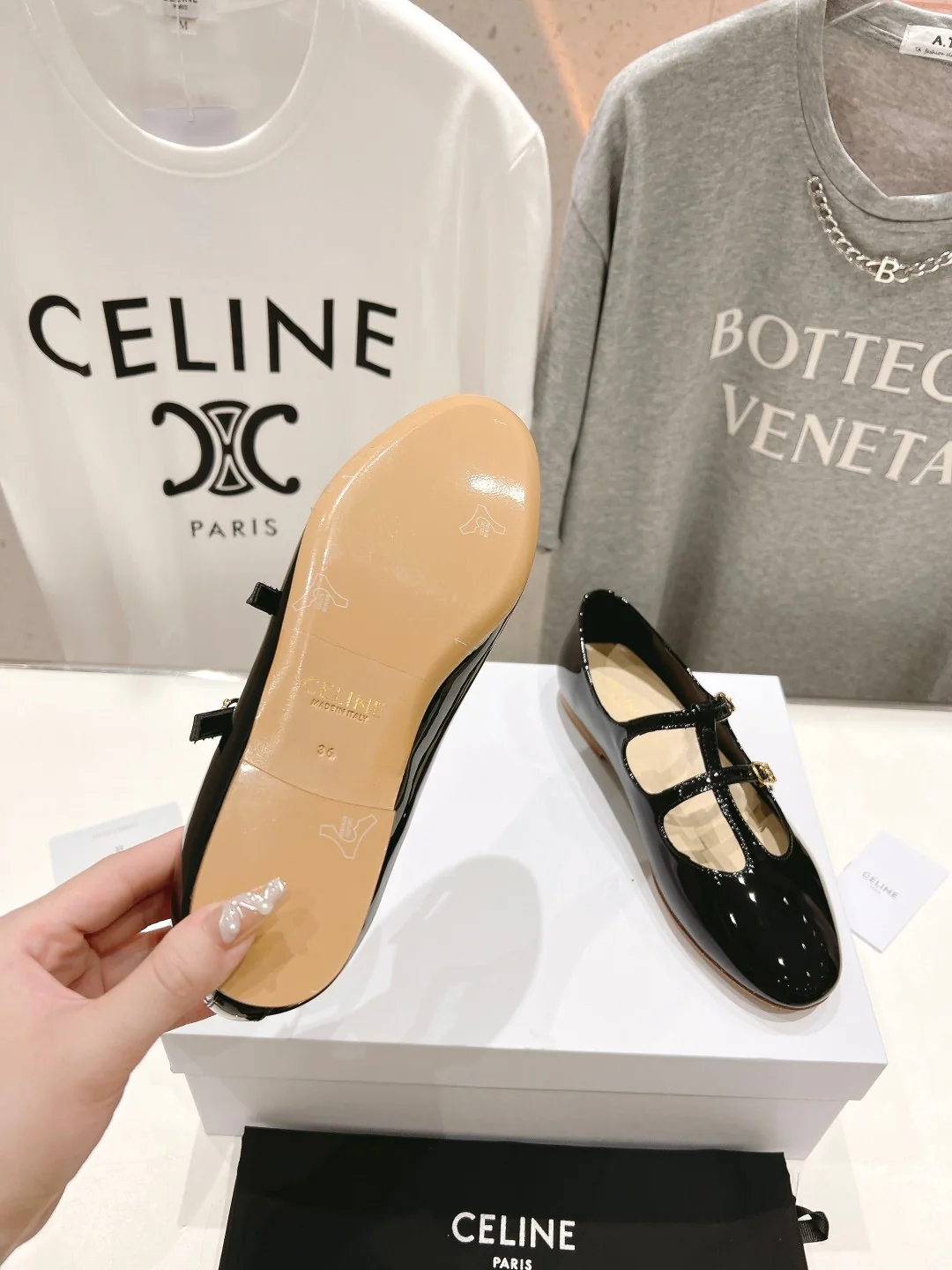 Новинка сезона весна/лето 2023 от Celine - Балетки Мэри Джейн - Черные