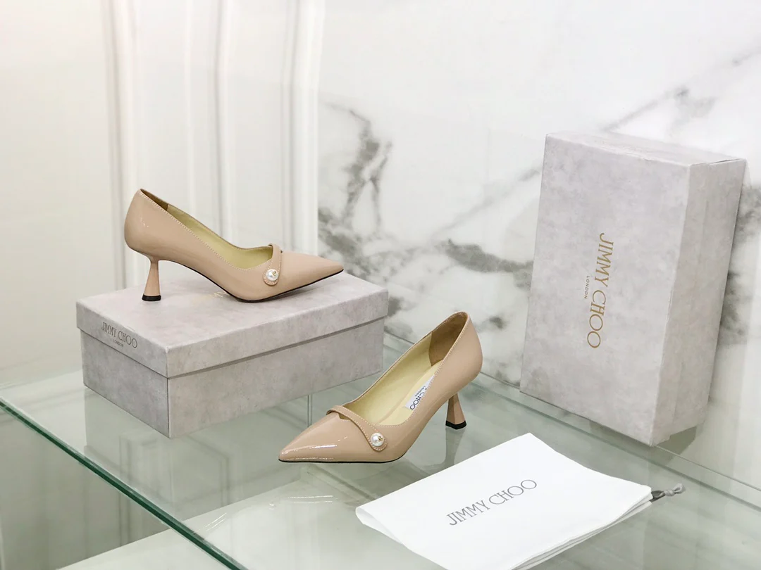 Туфли на высоком каблуке с пряжкой и острым носком Jimmy Pearl - 1