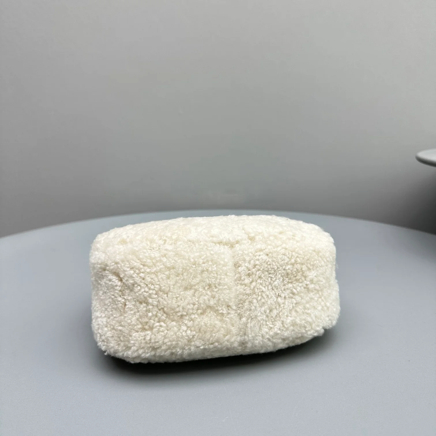 Сумка Miu Miu Wander - из овечьей шерсти - мини