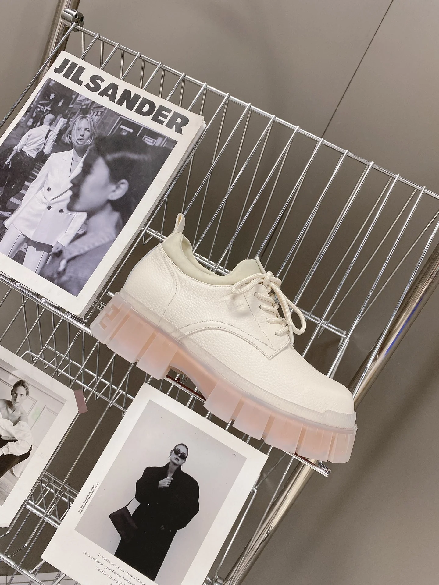 Туфли на платформе Fendi - белые