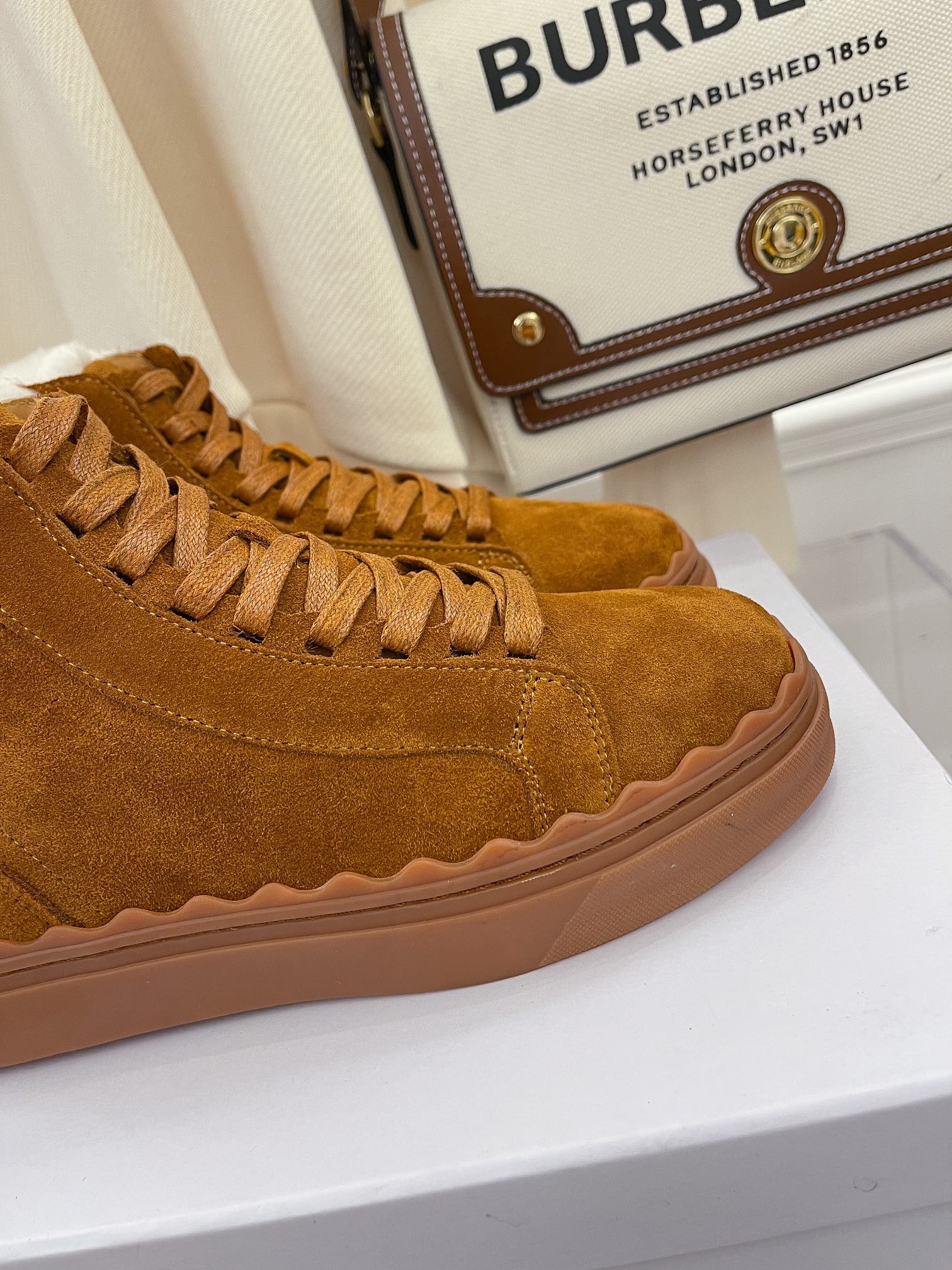 Обувь Chloe - Chloe - британский ретро-дизайн - ботинки с коротким ворсом