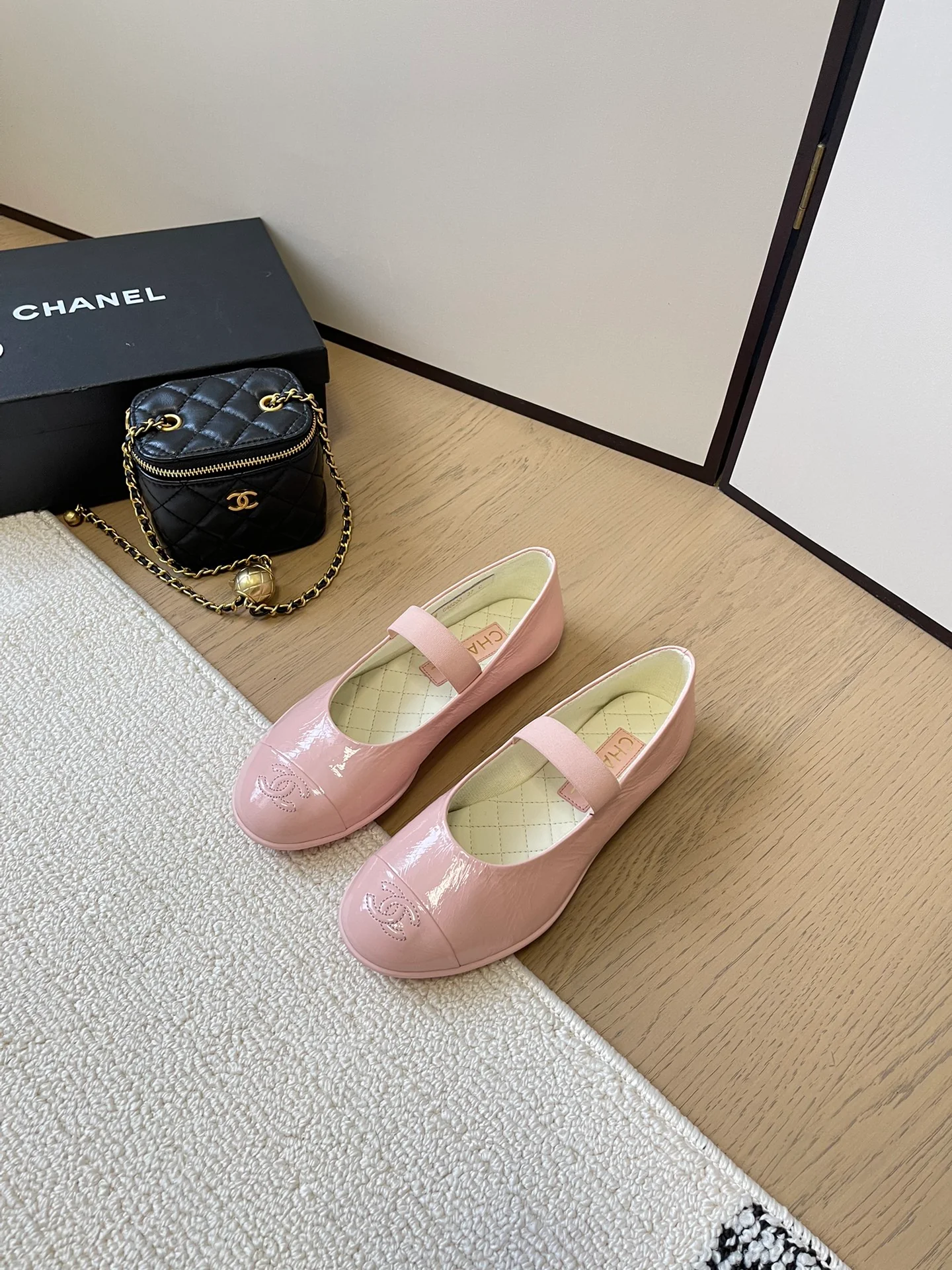 Балетки Chanel 2024 - розовые