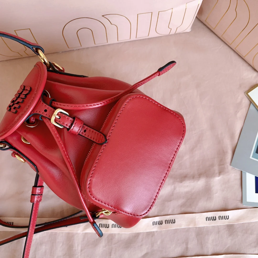 Рюкзак Miu Miu-5bz045 в стиле преппи, мини, красный.