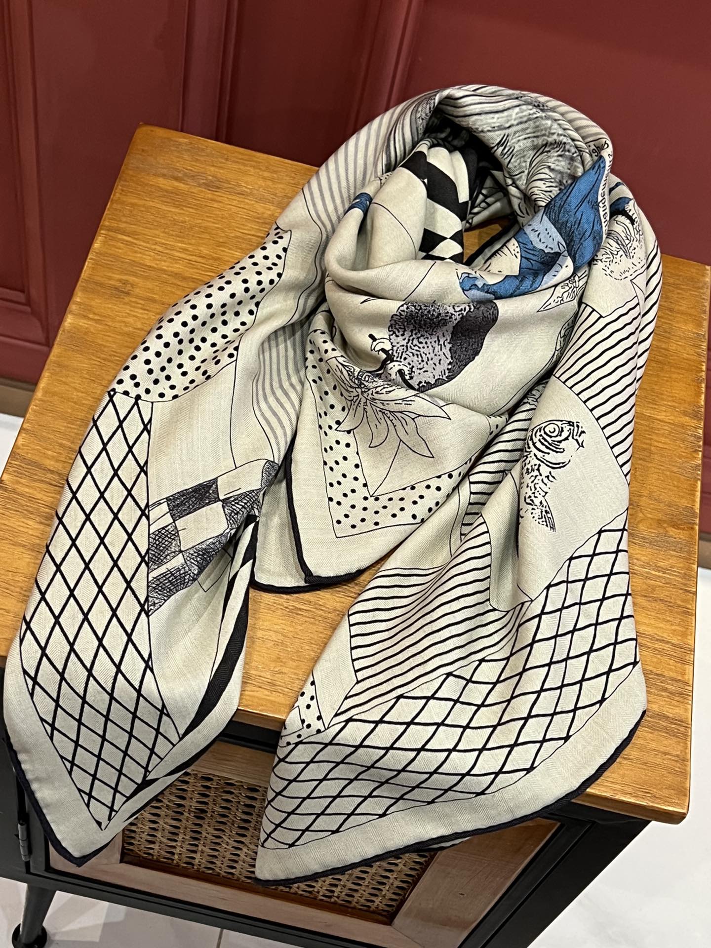 Шарф Hermes Grand Theatre Square Scarf - 140 см - Шелк-кашемир - Черный